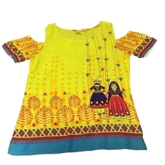 3 for 20 $ bundle Ateesa Bright ethnic cold shoulder top - Picture 1 of 7